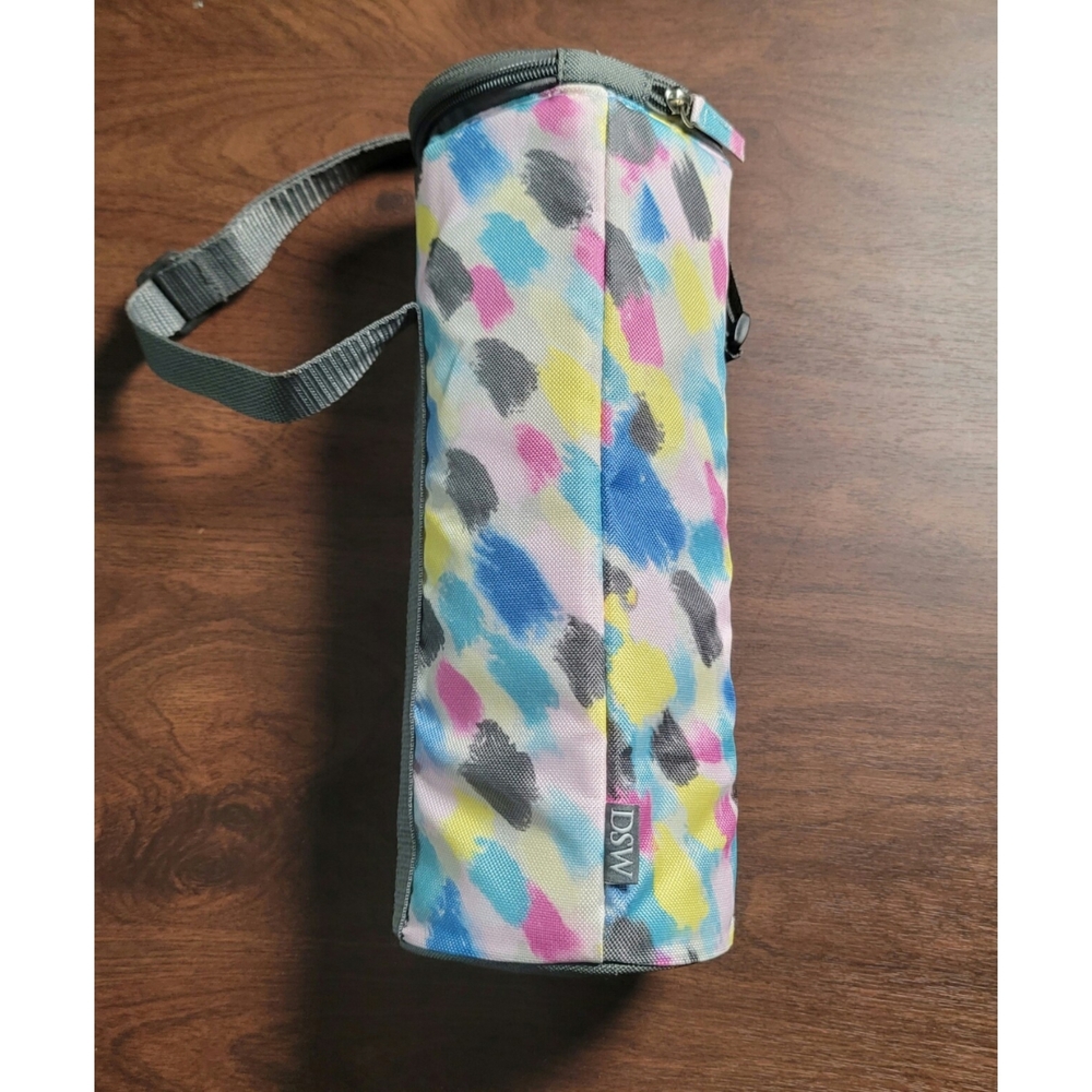DSW Insulated Wine Chiller Tote with Two Tumblers and Corkscrew NEW
